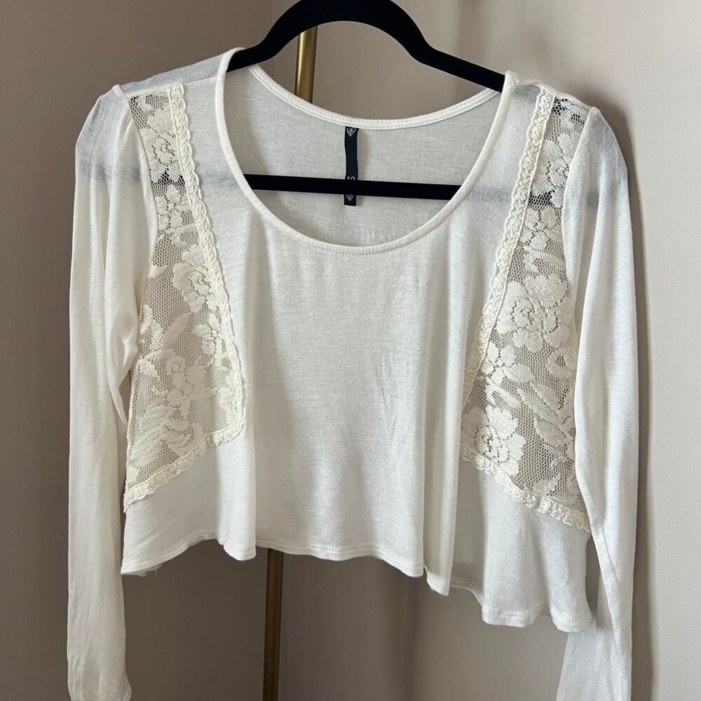 Unbranded Women's White and Cream Blouse